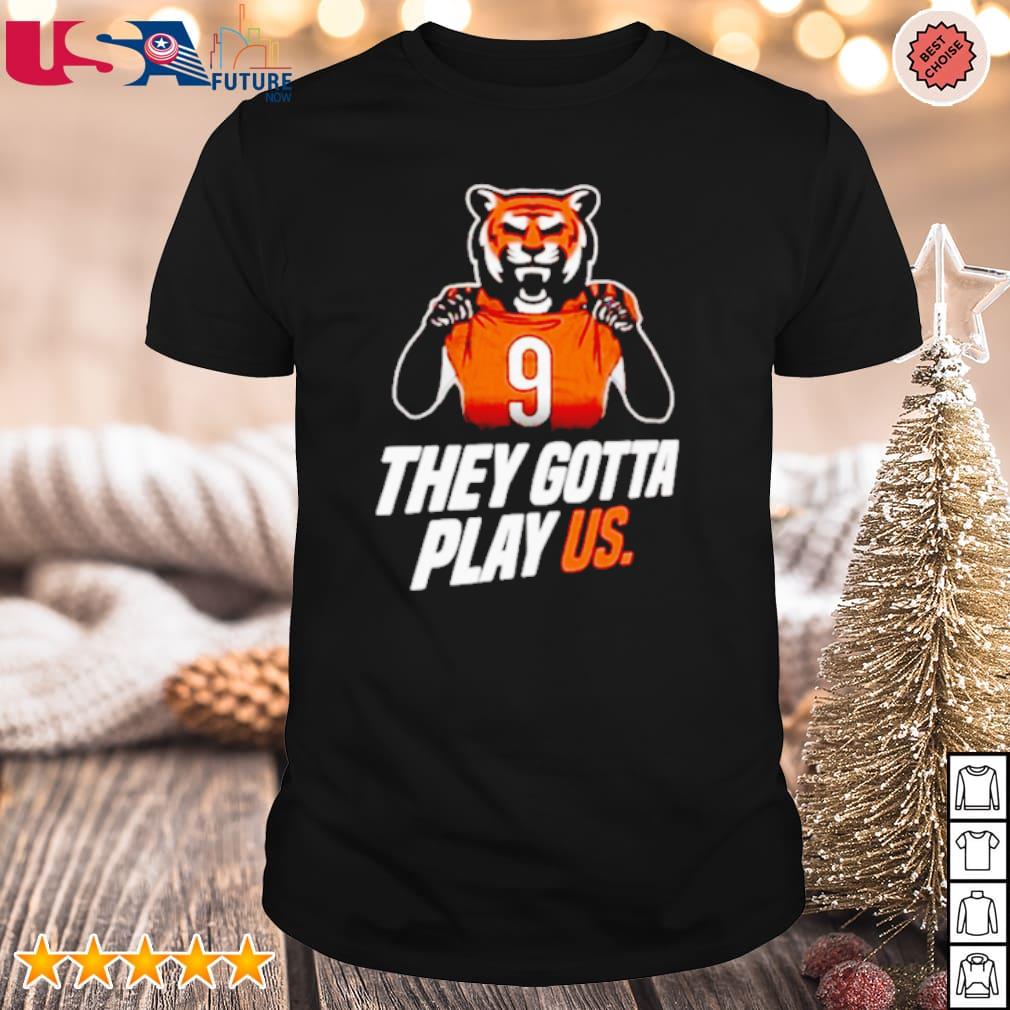 Cincinnati Bengals T-shirt cool graphic gift for men